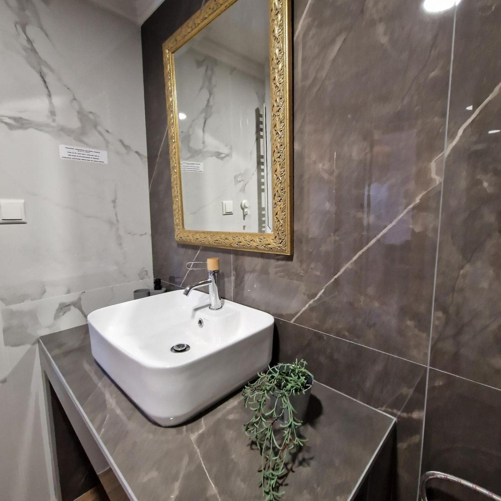 N&S Apartment B Едеса Екстериор снимка