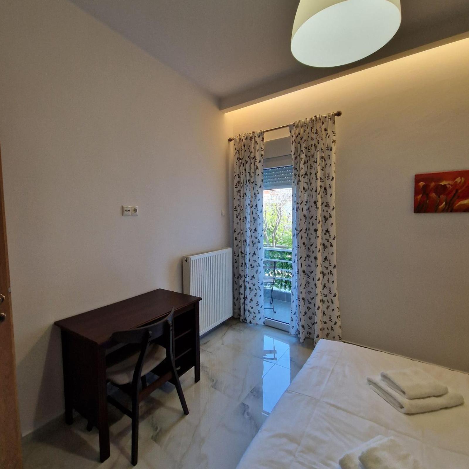 N&S Apartment B Едеса Екстериор снимка