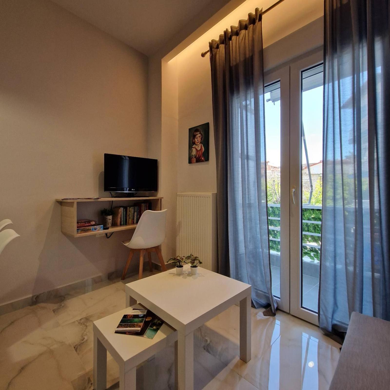 N&S Apartment B Едеса Екстериор снимка