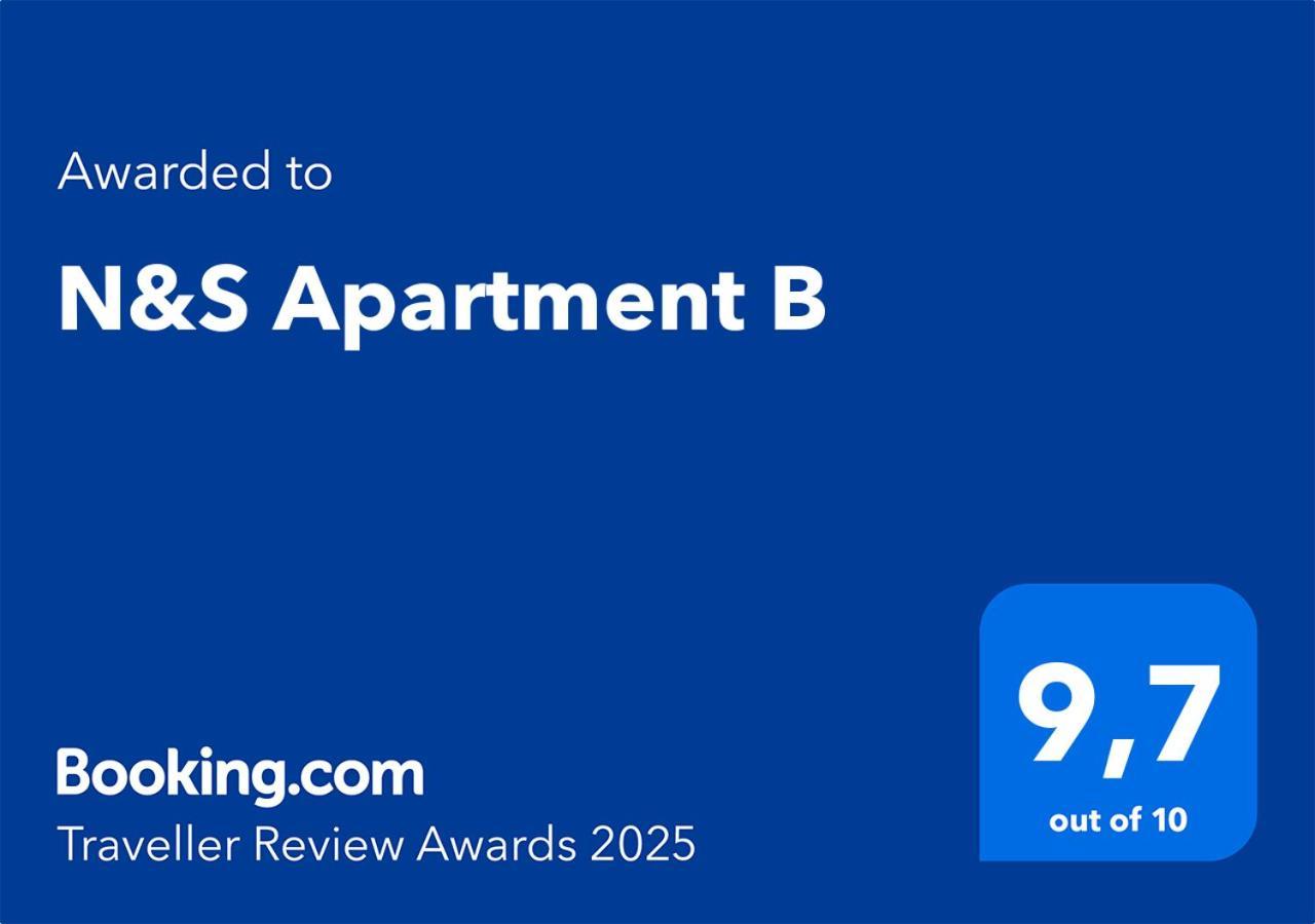 N&S Apartment B Едеса Екстериор снимка